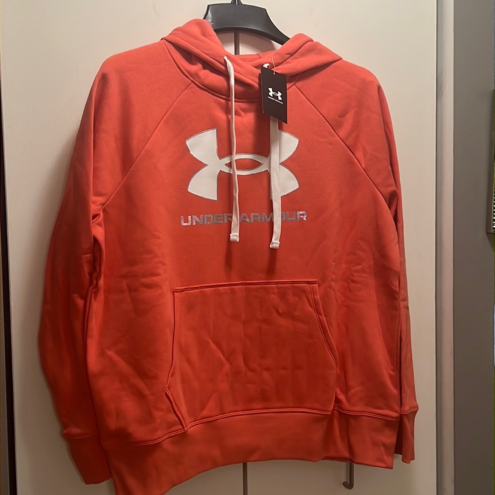 Under Armour Sweatshirt